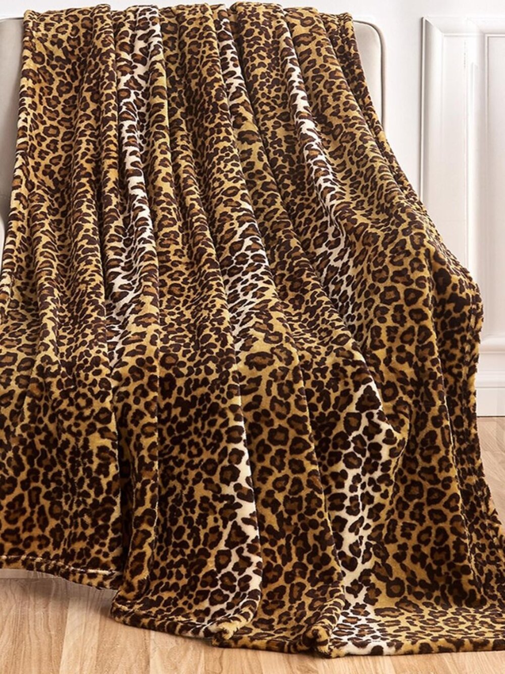 Leopard Print Blanket Fleece Throw for Bed Sofa Travel and Camping, Super Soft